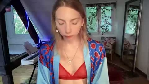 Snapshot of annadarko chatting on July 25, 2026, 2:58 pm Anna Darko online show from July 25, 2026, 2:58 pm