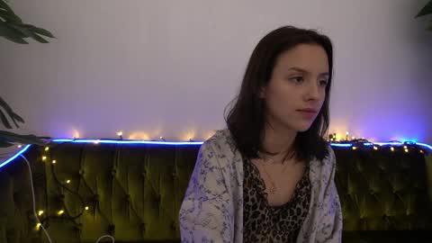 Anna online show from January 14, 2025, 12:33 am