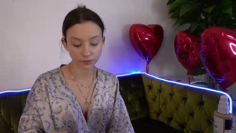 Anna online show from February 12, 2025, 7:13 am