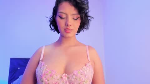 annafoox_ online show from February 15, 2026, 6:32 am