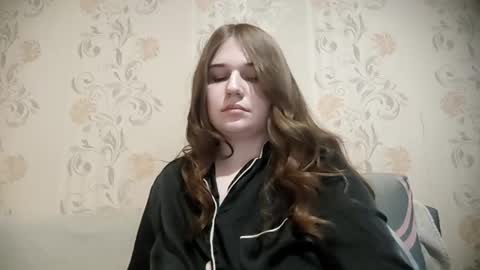 Snapshot of annagoldy3 chatting on February 25, 2026, 2:05 pm Anna online show from February 25, 2026, 2:05 pm