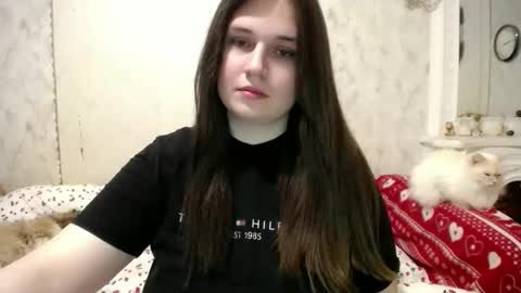 Snapshot of annagoldy3 chatting on April 18, 2026, 1:48 pm Anna online show from April 18, 2026, 1:48 pm