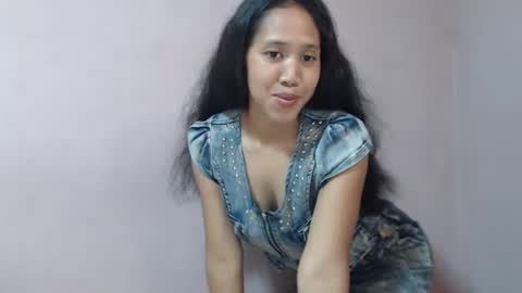 annahhotgirl online show from February 15, 2025, 6:44 am