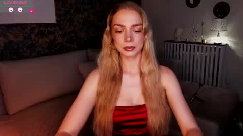 Snapshot of annakarenina__ chatting on July 27, 2026, 7:32 pm Goddess Anna online show from July 27, 2026, 7:32 pm