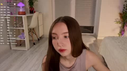 Holly Molly Im Polly online show from June 7, 2026, 7:06 pm