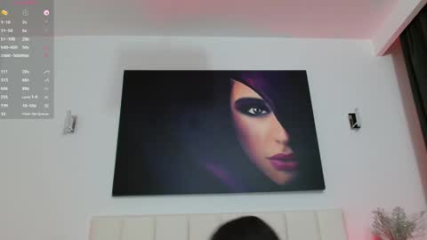 AnnaRos online show from December 19, 2025, 6:37 pm