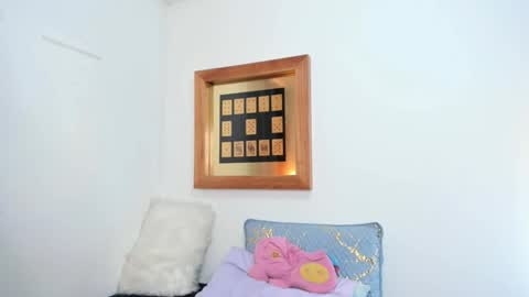 Snapshot of annavalente_ chatting on January 24, 2025, 5:32 pm anna online show from January 24, 2025, 5:32 pm