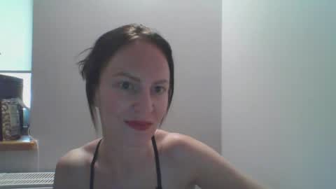 Snapshot of annawetpassion chatting on August 2, 2026, 8:24 am Anna online show from August 2, 2026, 8:24 am