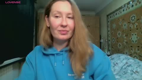 Snapshot of annaxlovers chatting on February 12, 2026, 2:23 pm AnnaXLovers online show from February 12, 2026, 2:23 pm