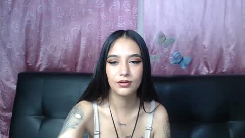 Snapshot of anne_jm chatting on December 7, 2024, 3:04 am Anne online show from December 7, 2024, 3:04 am