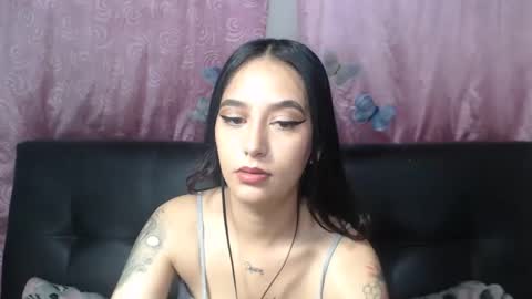 Snapshot of anne_jm chatting on December 19, 2024, 2:56 am Anne online show from December 19, 2024, 2:56 am