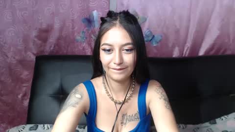 Snapshot of anne_jm chatting on January 10, 2025, 3:39 am Anne online show from January 10, 2025, 3:39 am