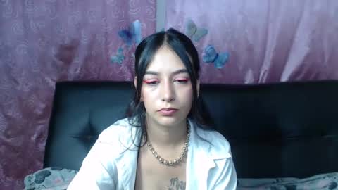 Snapshot of anne_jm chatting on January 10, 2025, 11:18 pm Anne online show from January 10, 2025, 11:18 pm