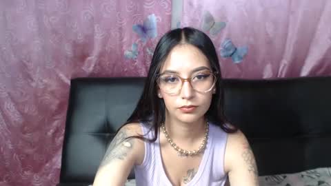 Snapshot of anne_jm chatting on January 16, 2025, 11:06 pm Anne online show from January 16, 2025, 11:06 pm