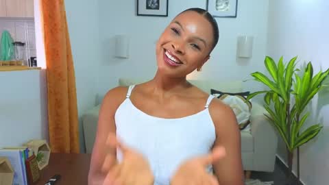 Snapshot of anne_rachel chatting on May 22, 2026, 4:56 pm anne_rachel online show from May 22, 2026, 4:56 pm