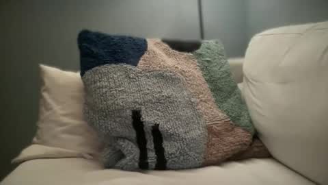 anned1991 online show from December 21, 2025, 12:07 am