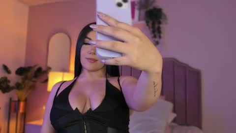 Anne  online show from January 13, 2025, 10:24 pm