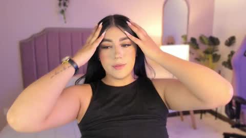 Anne  online show from March 1, 2025, 12:12 pm