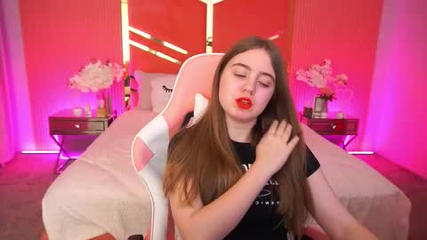 Snapshot of anneeexx chatting on December 19, 2025, 4:03 pm anneeexx online show from December 19, 2025, 4:03 pm