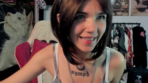 anneharpeer online show from April 12, 2026, 9:36 am