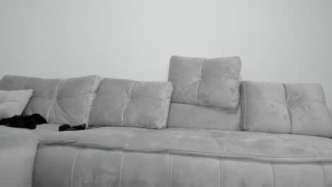 Snapshot of annemonalo chatting on January 6, 2025, 2:47 pm annemona online show from January 6, 2025, 2:47 pm