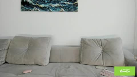 Snapshot of annemonalo chatting on May 9, 2026, 10:31 am annemona online show from May 9, 2026, 10:31 am