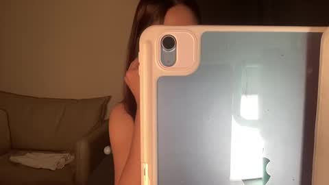 Snapshot of annette_03 chatting on September 30, 2025, 5:29 pm Annette 03 online show from September 30, 2025, 5:29 pm