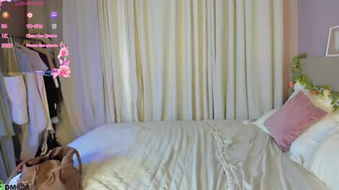 Snapshot of annette_nelsone chatting on April 30, 2026, 9:15 am annette_nelsone online show from April 30, 2026, 9:15 am