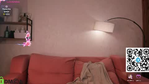 annette_nelsone online show from July 7, 2026, 6:47 am