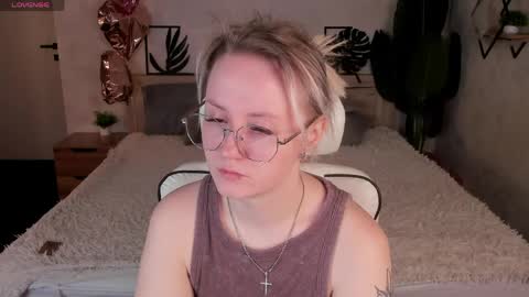 Snapshot of annette_potter chatting on March 30, 2026, 2:34 am Joyce Howard online show from March 30, 2026, 2:34 am