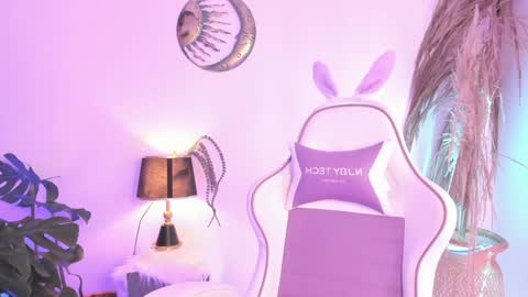 Angel online show from December 15, 2024, 4:37 pm