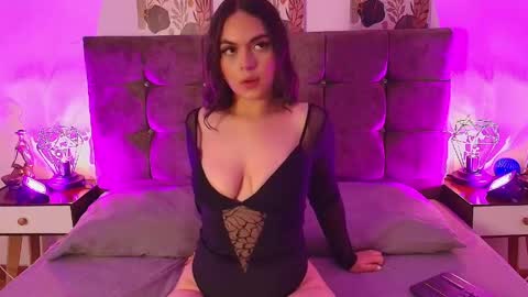 Snapshot of annie_bonnie_ chatting on May 15, 2026, 11:39 am Annie Bonnie online show from May 15, 2026, 11:39 am
