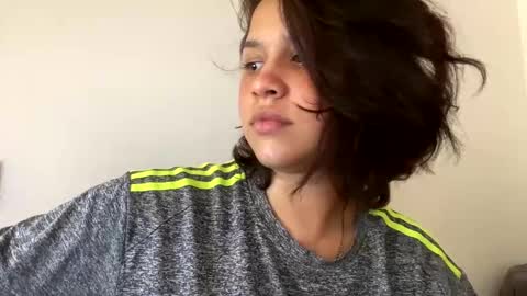 Snapshot of annie_catt_ chatting on December 30, 2024, 7:21 pm Annie online show from December 30, 2024, 7:21 pm