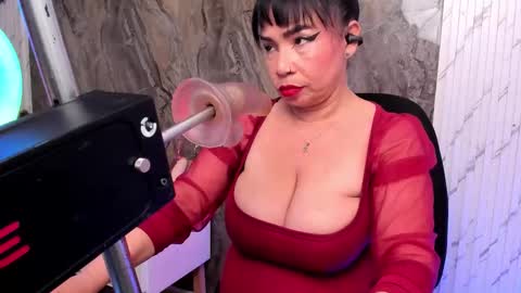 Snapshot of annie_wigg_ chatting on February 16, 2026, 2:29 am annie_wigg_ online show from February 16, 2026, 2:29 am