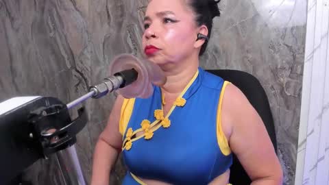 Snapshot of annie_wigg_ chatting on March 23, 2026, 3:21 am annie_wigg_ online show from March 23, 2026, 3:21 am