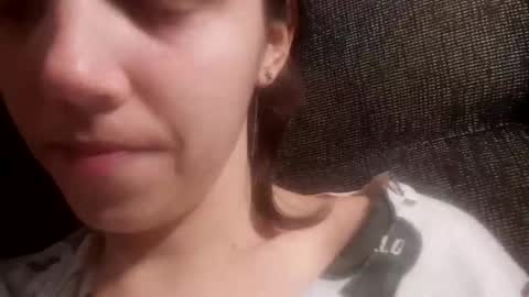 Snapshot of annieartlive chatting on February 11, 2026, 10:15 pm annieartlive online show from February 11, 2026, 10:15 pm