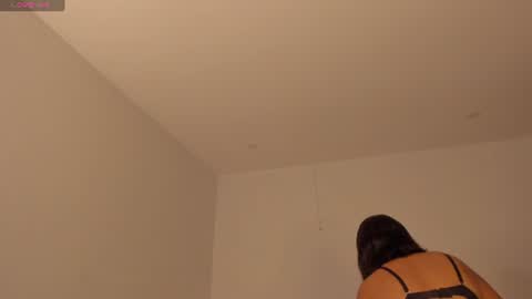 Snapshot of anniejasmin_ chatting on July 25, 2026, 11:08 am A N N I E online show from July 25, 2026, 11:08 am