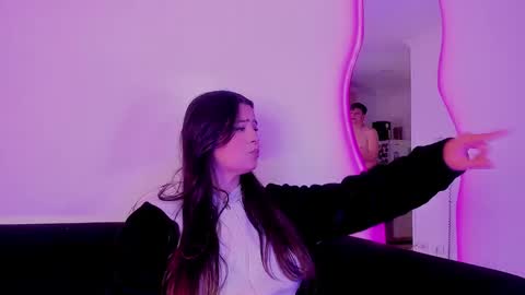 Annie  Alex online show from March 4, 2025, 3:15 pm