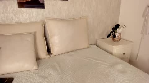 ANNIE online show from February 14, 2025, 7:44 pm