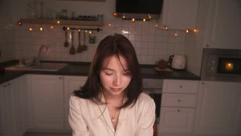 Snapshot of anntics_ chatting on October 29, 2025, 4:09 pm N antics online show from October 29, 2025, 4:09 pm