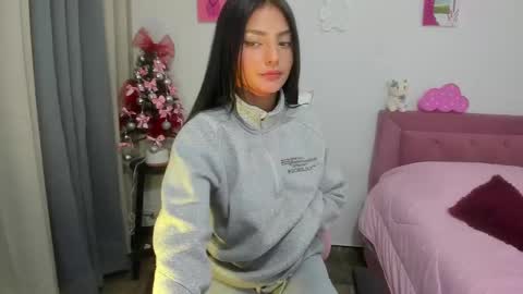 Snapshot of annubis_lia chatting on December 2, 2024, 5:59 am SOFIA INDEPENDENT MODEL online show from December 2, 2024, 5:59 am