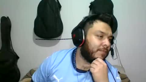 lion kennedy independent model moderator online show from November 16, 2025, 3:23 am