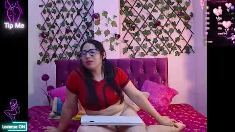anny___cute online show from February 27, 2026, 10:10 pm