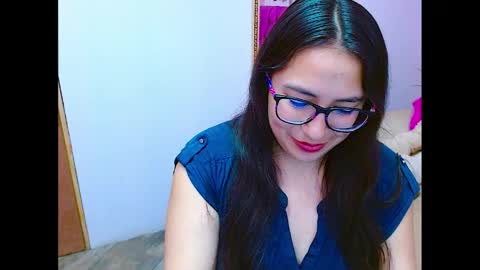 anny___cute online show from April 14, 2026, 9:10 pm