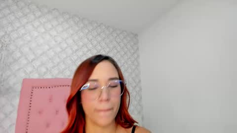 Snapshot of anny_cooper3 chatting on December 3, 2025, 10:30 pm anny cooper3 online show from December 3, 2025, 10:30 pm