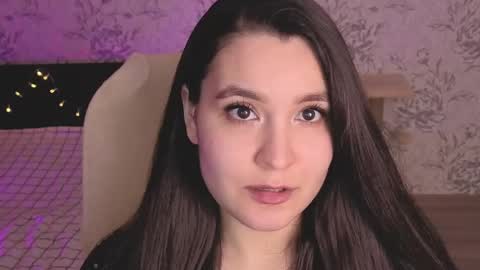 Annie online show from April 11, 2026, 4:06 am