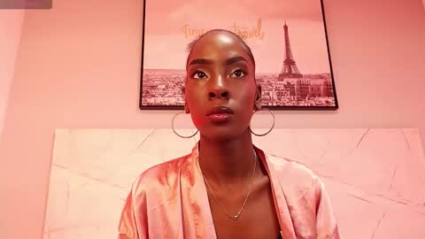 Snapshot of annyfiore chatting on February 6, 2026, 2:49 am Anny online show from February 6, 2026, 2:49 am