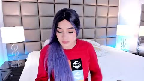 Snapshot of annyhizzle chatting on March 4, 2025, 9:54 pm online show from March 4, 2025, 9:54 pm