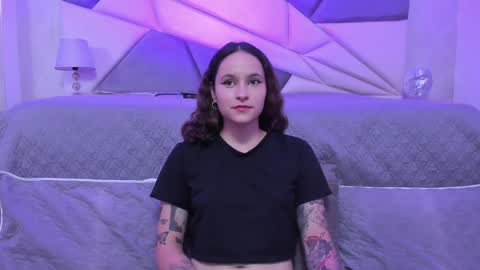 AnnyT online show from December 1, 2024, 8:42 pm