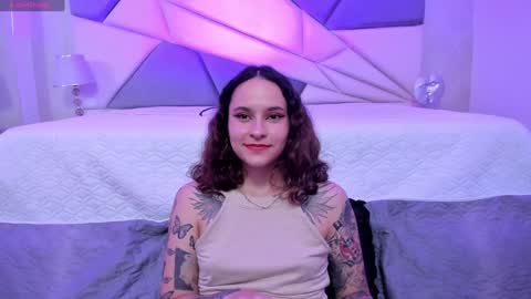 AnnyT online show from January 26, 2025, 11:50 pm